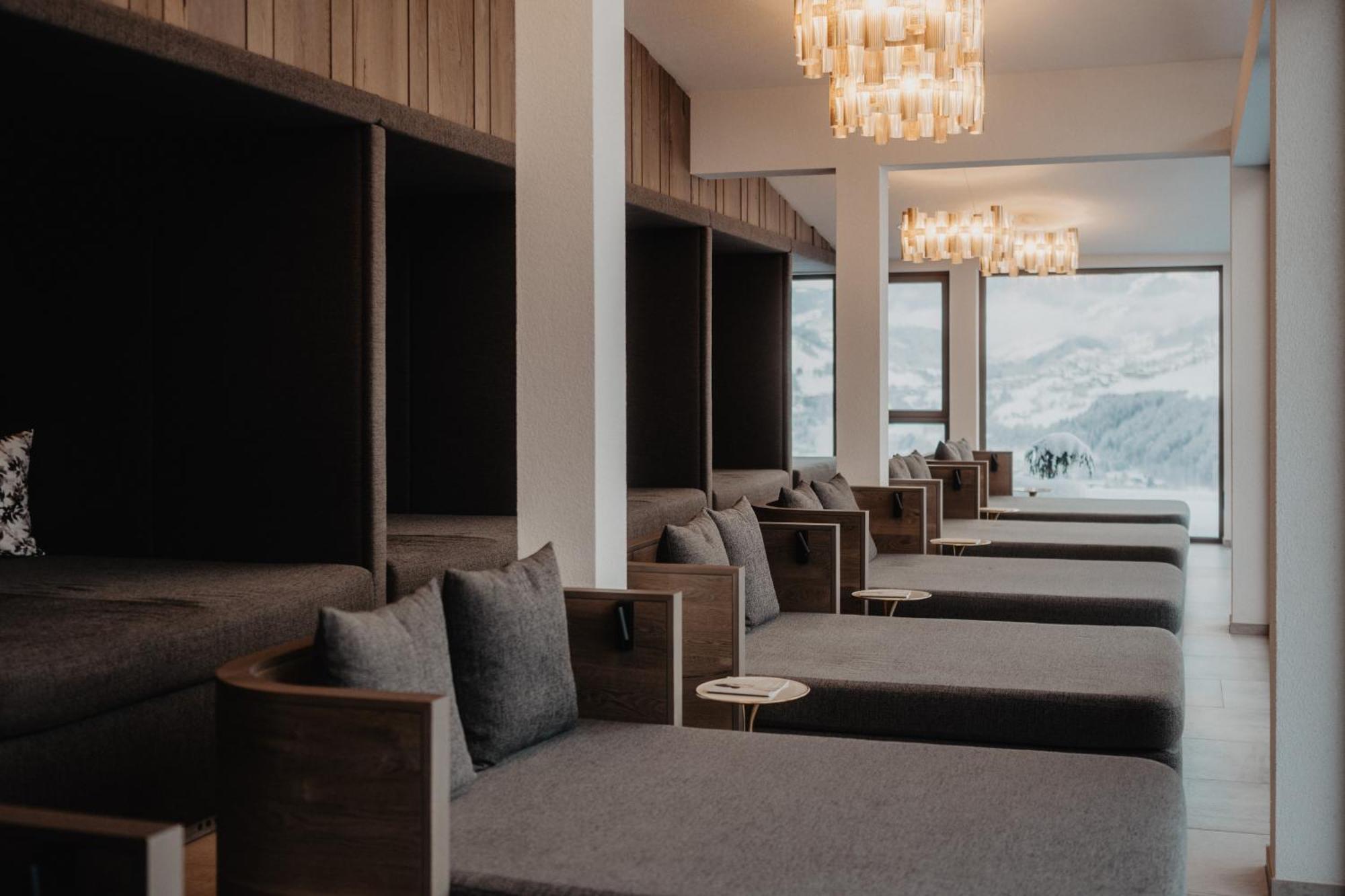 Hotel Berghof - St Johann In Salzburg Санкт-Йохан Экстерьер фото