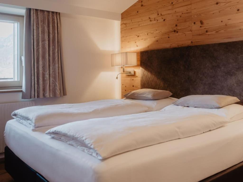 Hotel Berghof - St Johann In Salzburg Санкт-Йохан Экстерьер фото